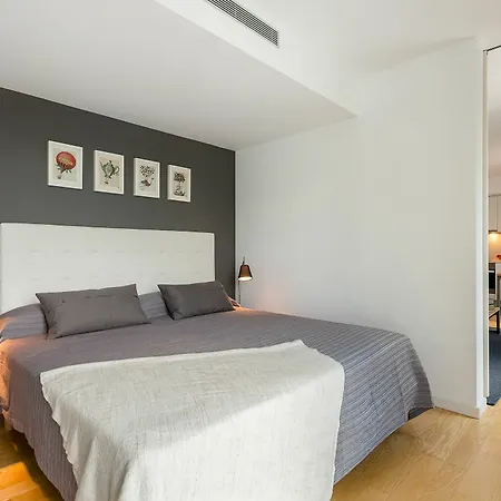 Urban District - Rambla & Pool Barcelona